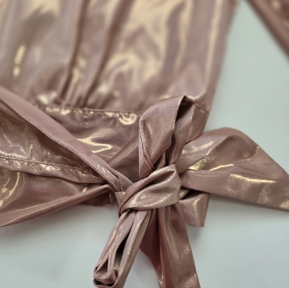 NWT, Victoria's Secret Shimmering Pink Wrap Blouse.Size L - Picture 5 of 9